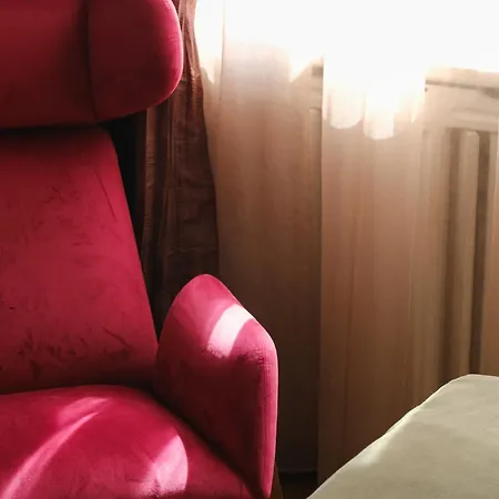 Stara Wozownia W Lusowie Bed & Breakfast