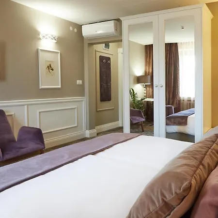 Stara Wozownia W Lusowie Bed & Breakfast Lusowo