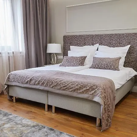 Bed & Breakfast Stara Wozownia W Lusowie