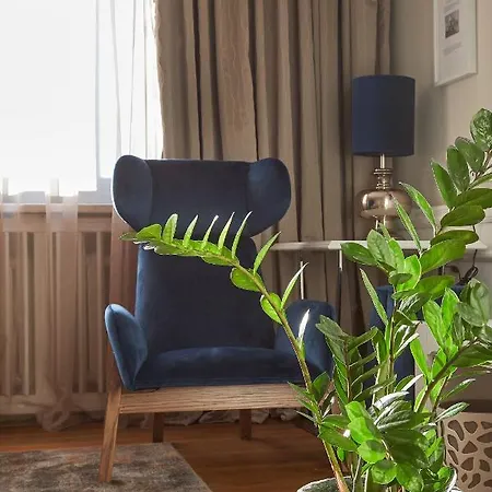 Stara Wozownia W Lusowie Bed & Breakfast