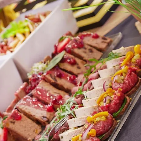 Bed & Breakfast Stara Wozownia W Lusowie 4*