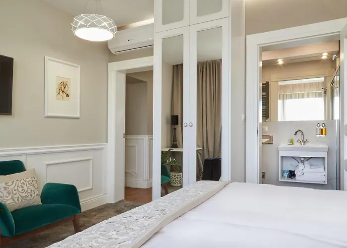 住宿加早餐酒店 Stara Wozownia W Lusowie