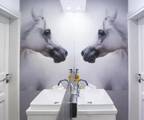 住宿加早餐酒店 Stara Wozownia W Lusowie Lusowo